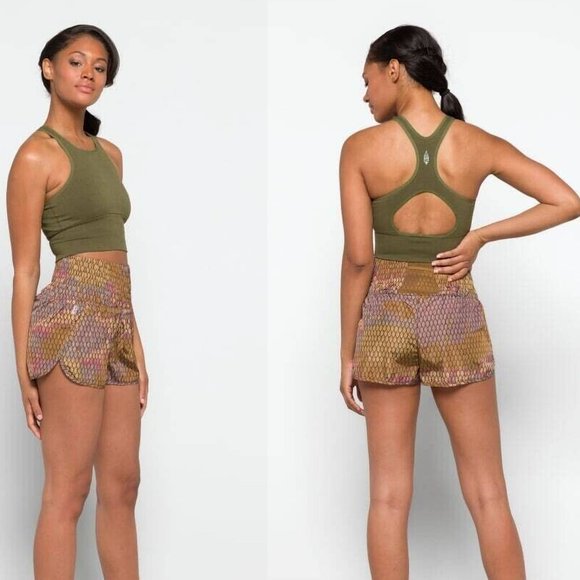 NEW FREE People Movement The Way Home High Rise Pull On Shorts Elastic Waist - Picture 3 of 16